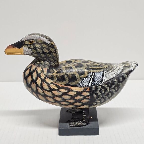 Vintage Duck Hand Carved Wooden Duck Decoy Figurine 8” - Picture 2 of 8